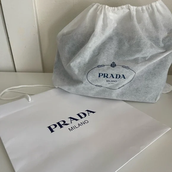 Prada Logo Jacquard Black Canvas Satchel - Authentic - Picture 3 of 15